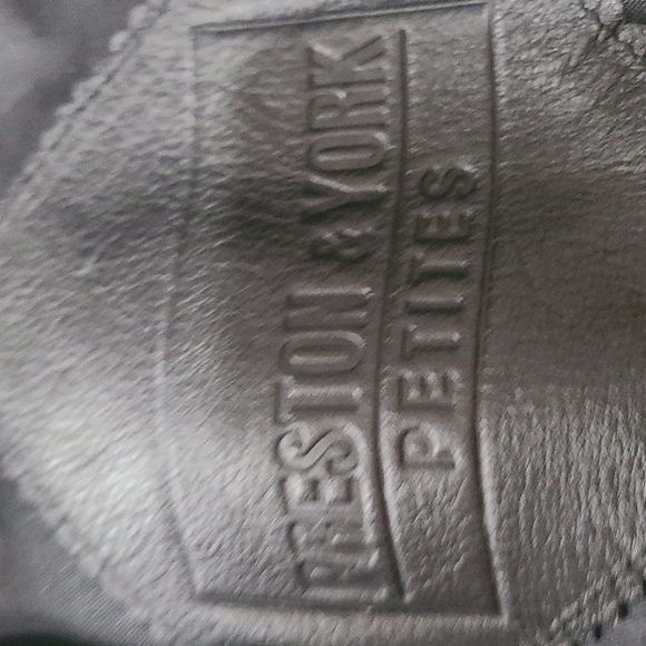 Like New Leather Trench Coat - Picture 9 of 11